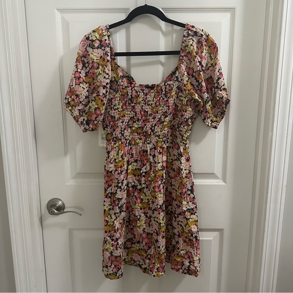 BILLABONG Loving Life Multicolored Floral Puff Sleeve Dress Women’s sz L/12 NWT - Picture 4 of 10